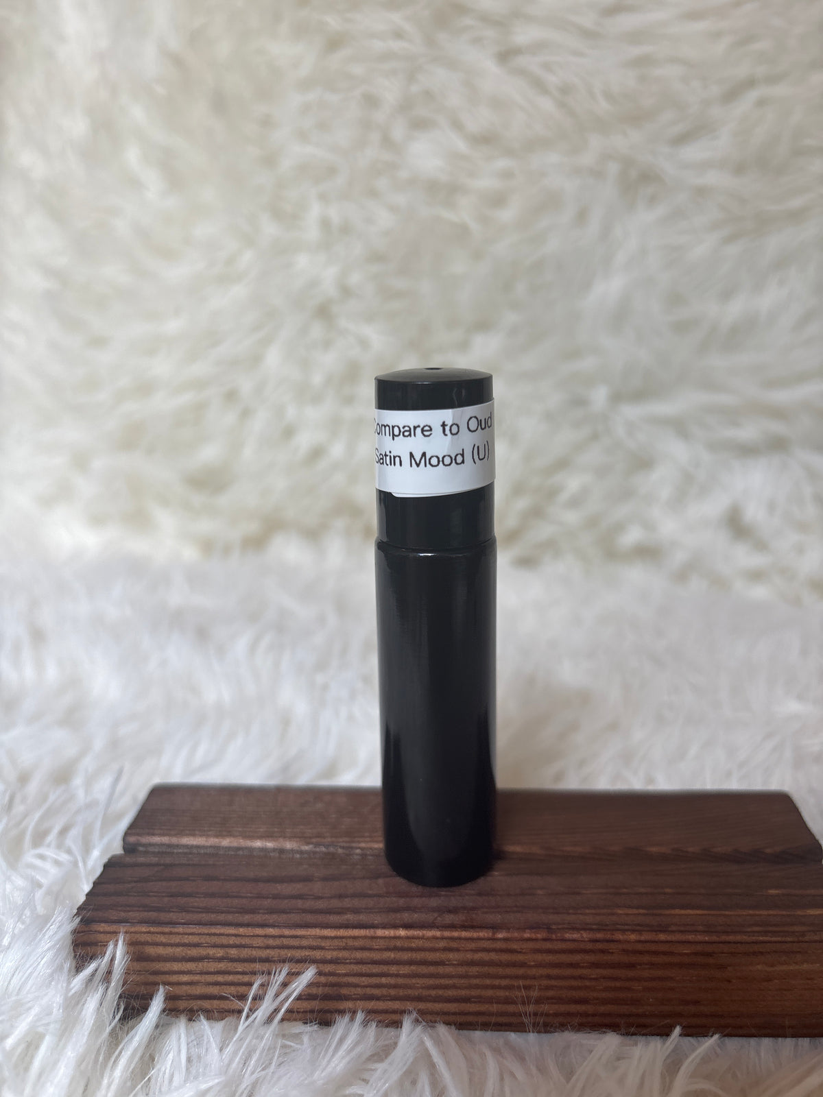 Oud Satin: (compared 2) unisex